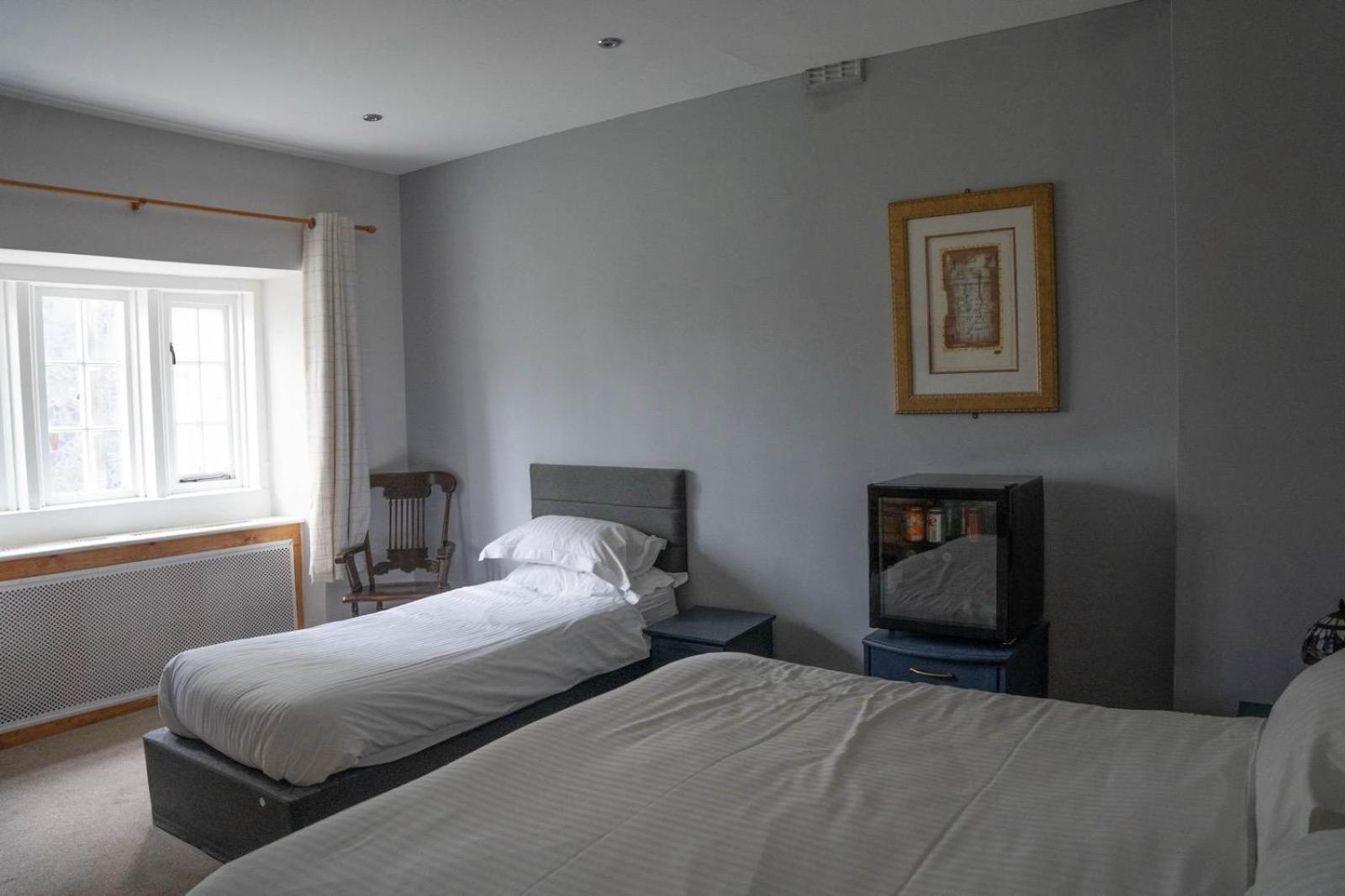 George Inn Tideswell Eksteriør bilde