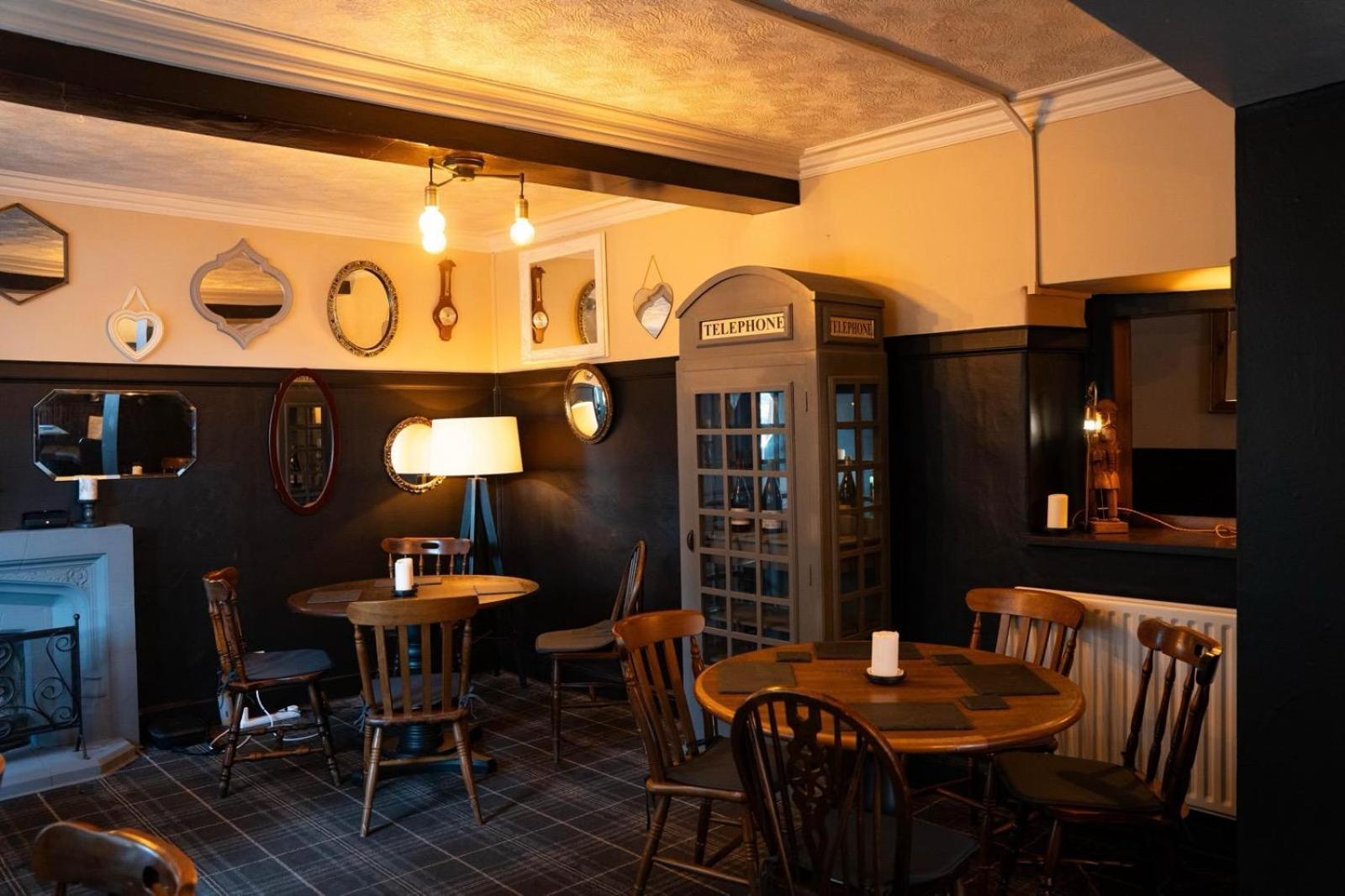 George Inn Tideswell Eksteriør bilde
