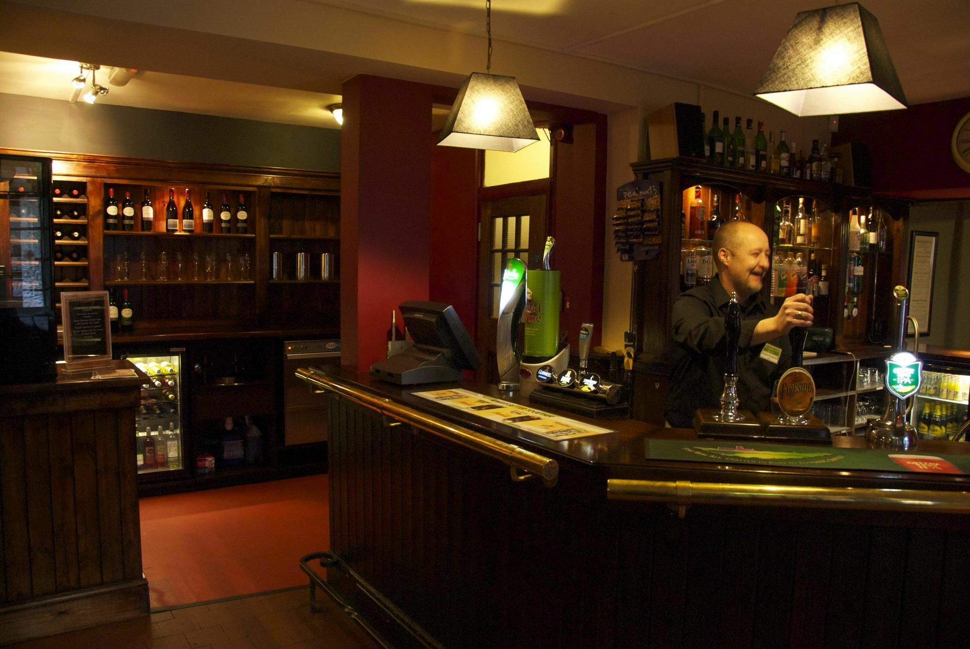 George Inn Tideswell Eksteriør bilde